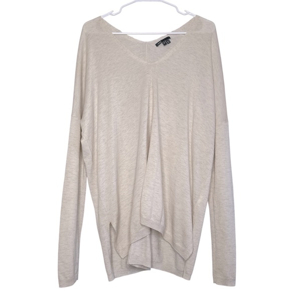 Vince Tops - Vince Women's Beige Marino Wool Dolman Sleeve V-Neck Tunic Top Size Medium